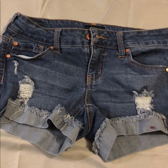 Celebrity Pink Pants - Blue jean shorts